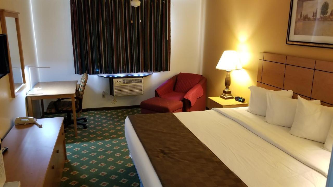 America'S Best Value Inn La Crosse Quarto foto
